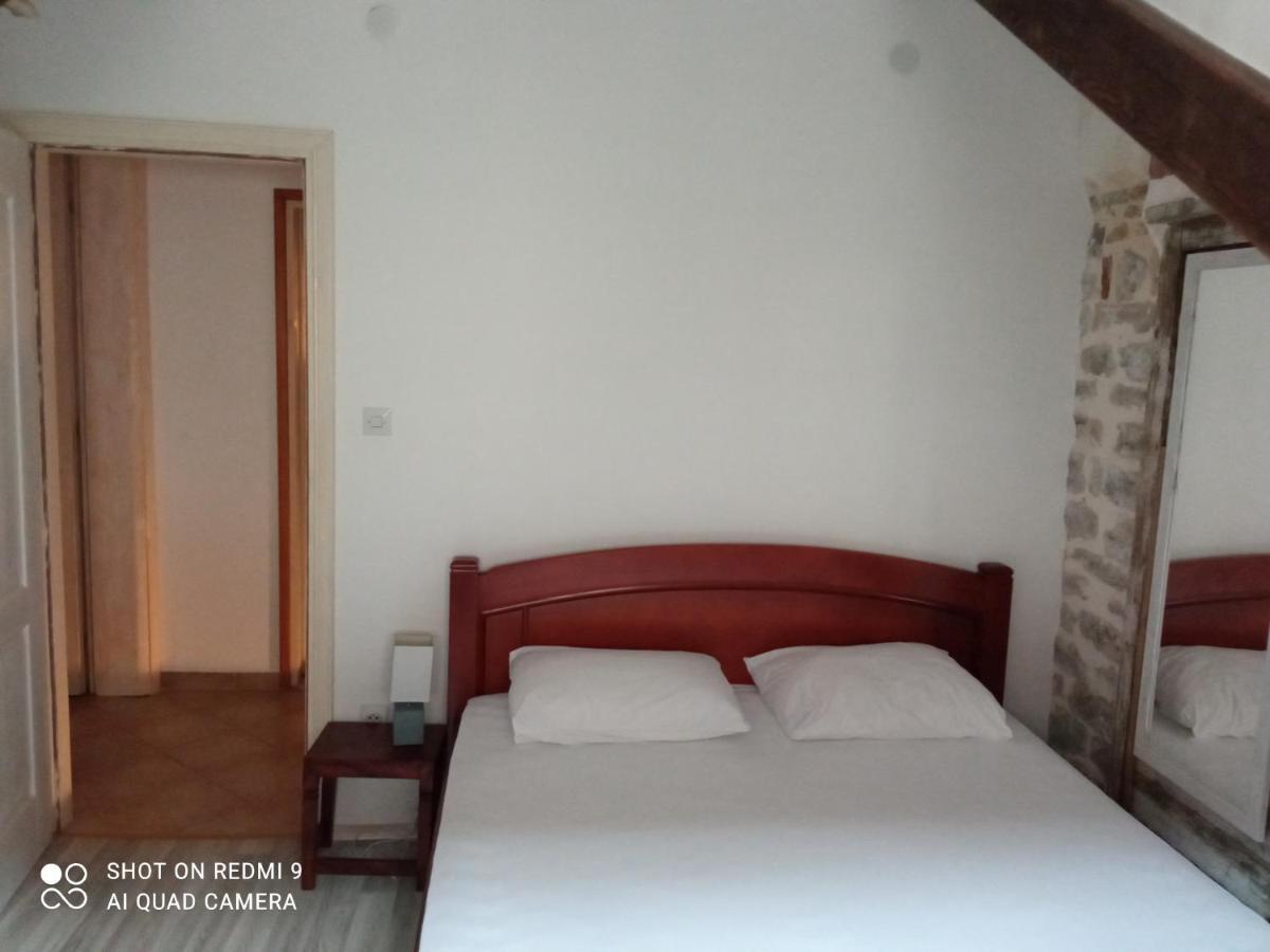 קוטור Apartments Historic Stone House מראה חיצוני תמונה