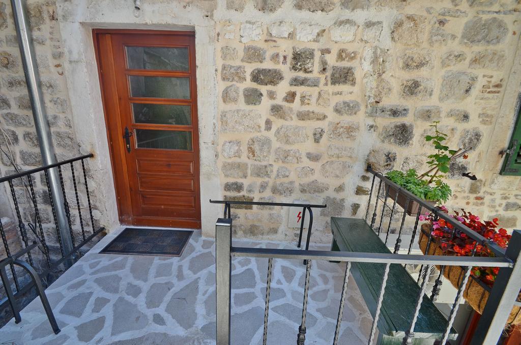קוטור Apartments Historic Stone House חדר תמונה
