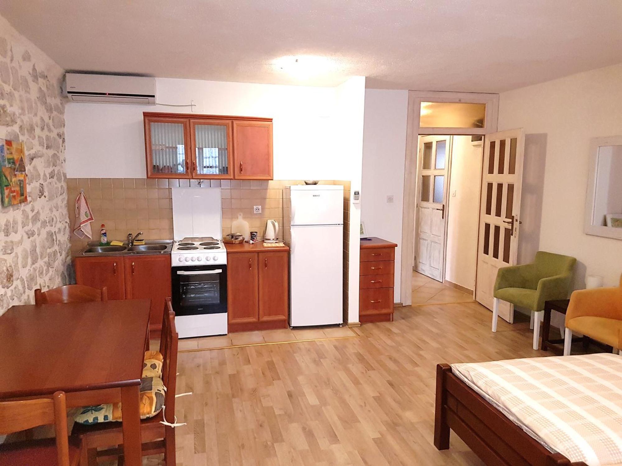 קוטור Apartments Historic Stone House מראה חיצוני תמונה