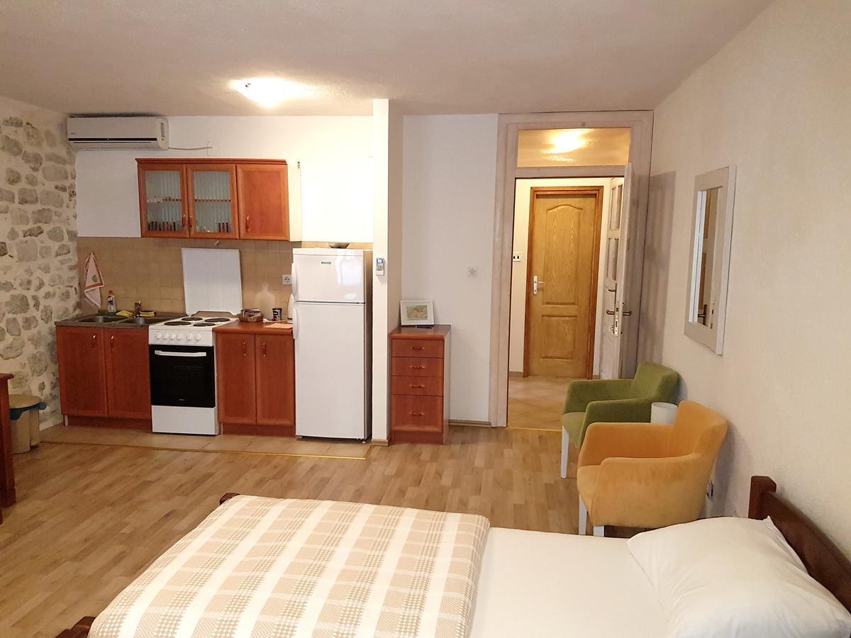קוטור Apartments Historic Stone House מראה חיצוני תמונה